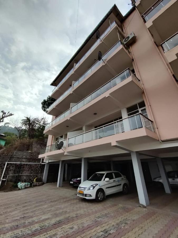 Kasauli Edge Apt With Balcony 外观 照片