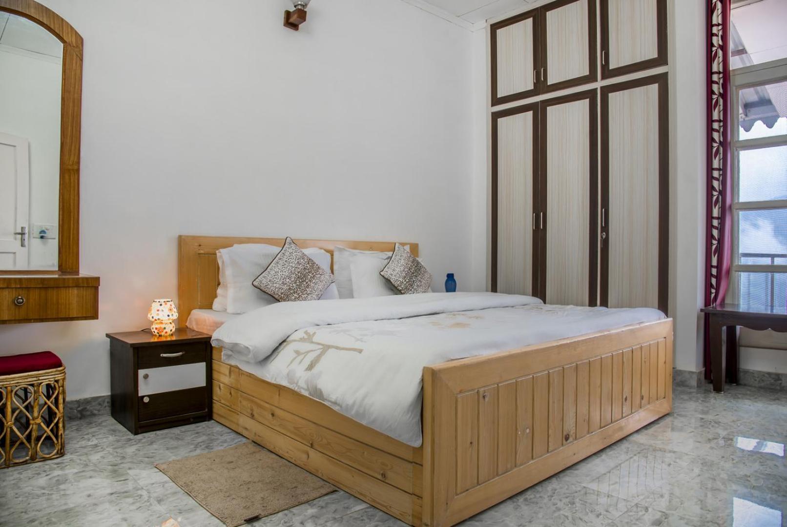 Kasauli Edge Apt With Balcony 外观 照片