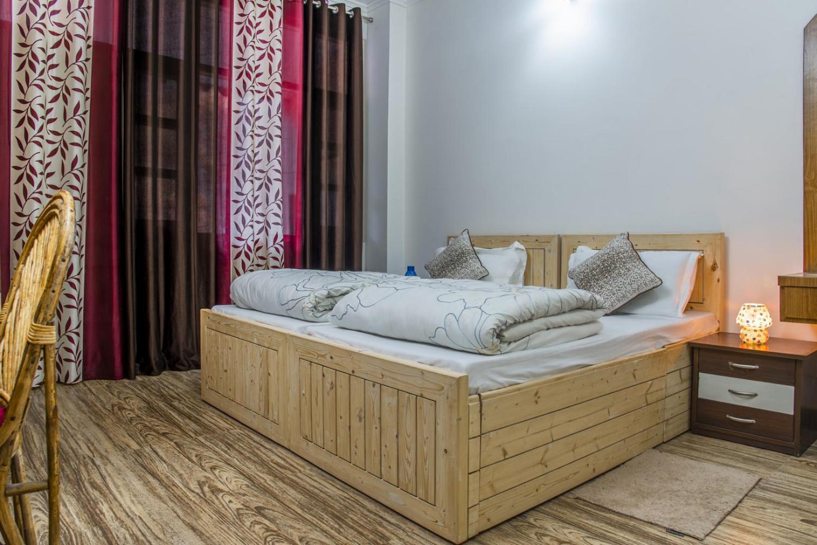 Kasauli Edge Apt With Balcony 外观 照片