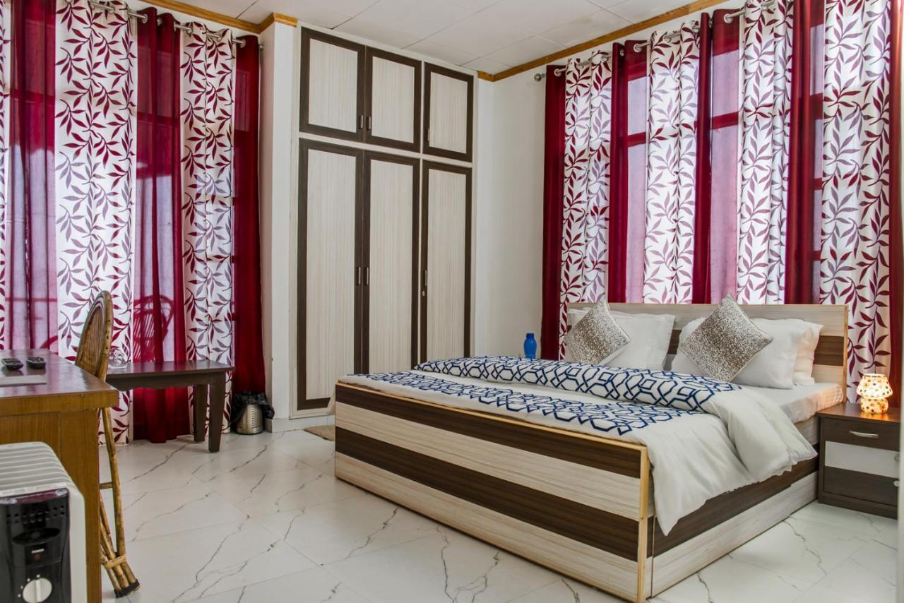 Kasauli Edge Apt With Balcony 外观 照片
